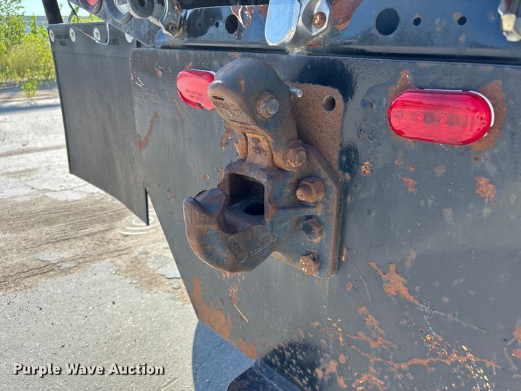image for item DN6644 2000 Mack RD690S crane truck