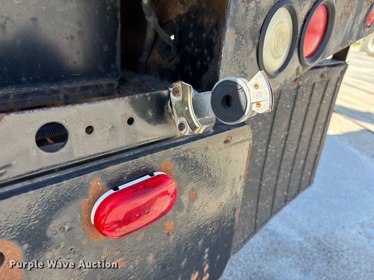 image for item DN6644 2000 Mack RD690S crane truck