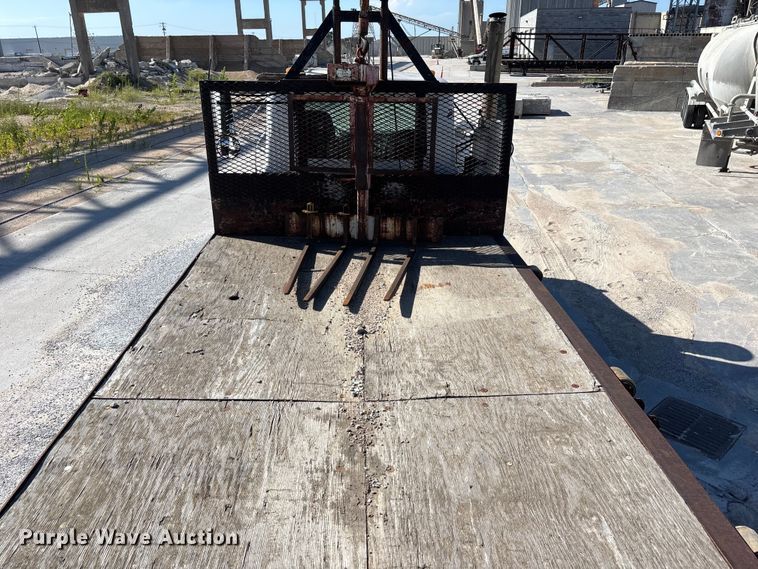 image for item DN6644 2000 Mack RD690S crane truck