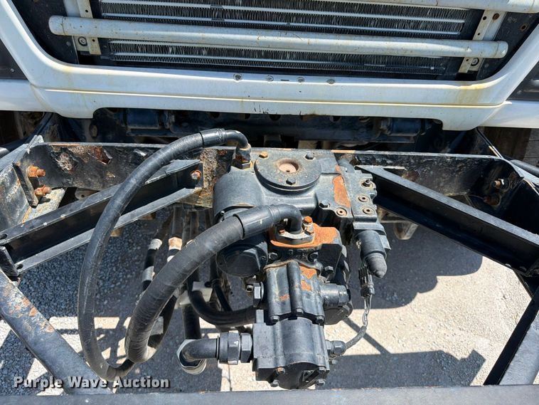 image for item DN6645 2006 Mack Granite CV713 ready mix truck