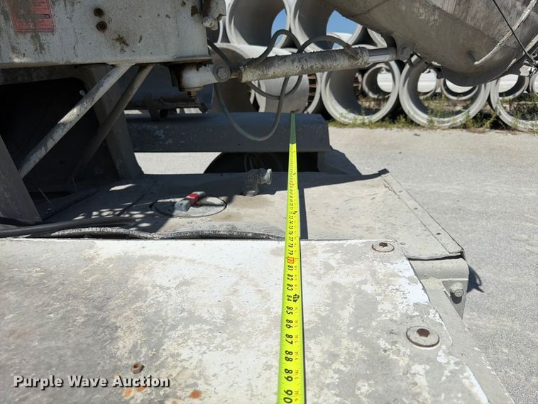 image for item DN6645 2006 Mack Granite CV713 ready mix truck