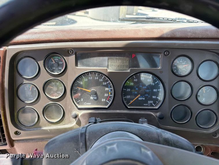 image for item DN6645 2006 Mack Granite CV713 ready mix truck