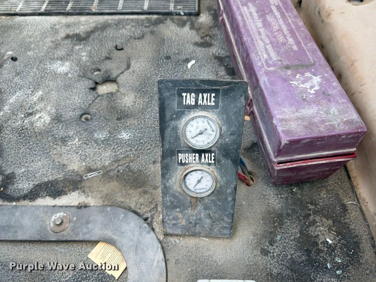 image for item DN6645 2006 Mack Granite CV713 ready mix truck