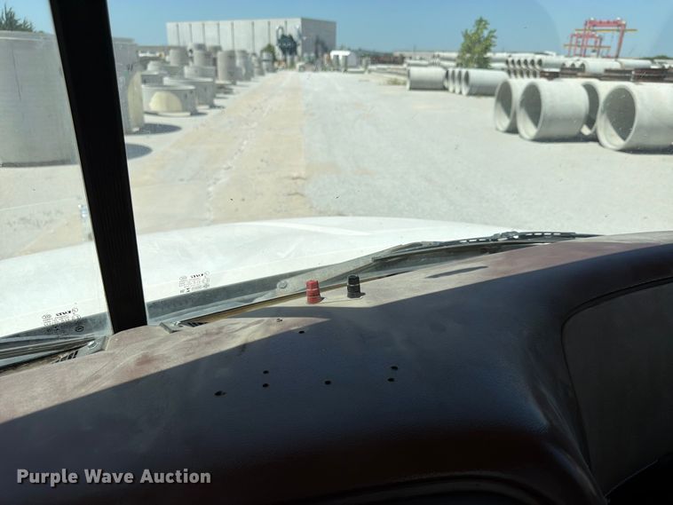 image for item DN6645 2006 Mack Granite CV713 ready mix truck