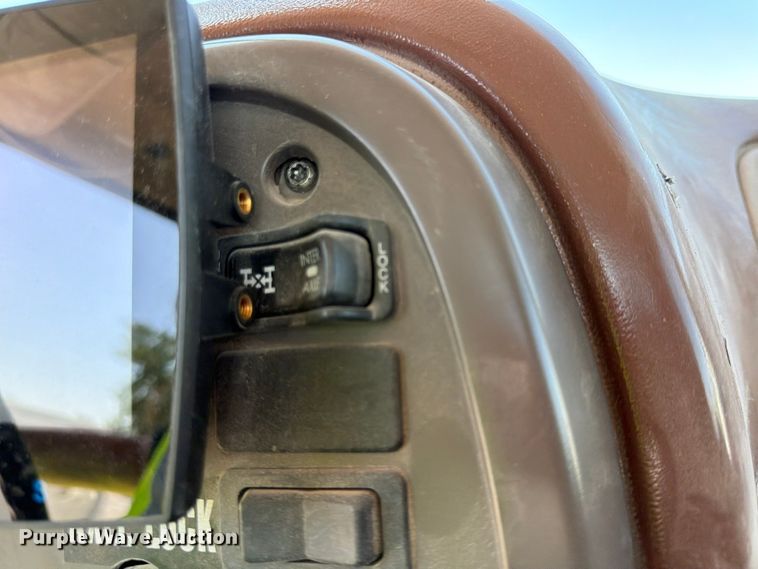 image for item DN6645 2006 Mack Granite CV713 ready mix truck