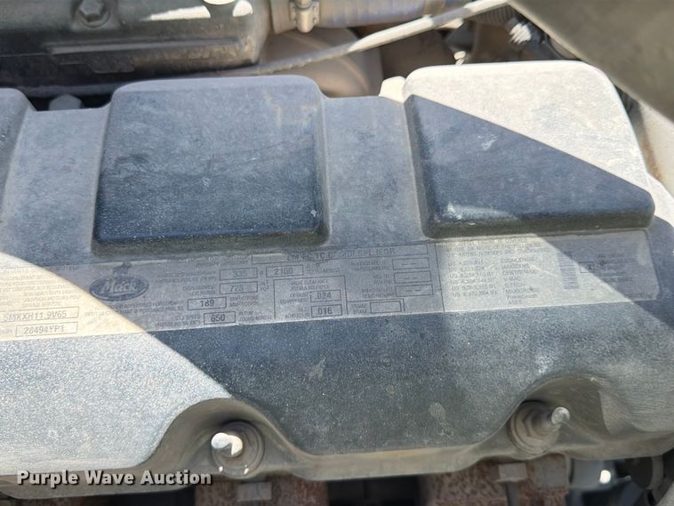 image for item DN6645 2006 Mack Granite CV713 ready mix truck