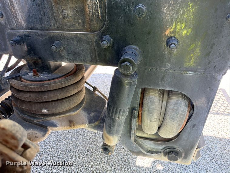 image for item DN6645 2006 Mack Granite CV713 ready mix truck