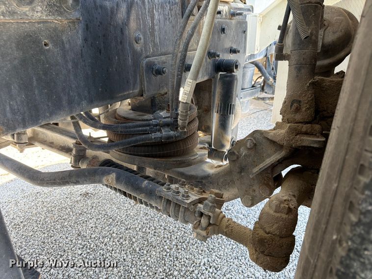 image for item DN6645 2006 Mack Granite CV713 ready mix truck