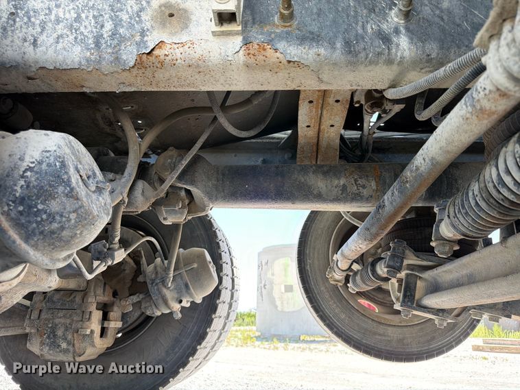 image for item DN6645 2006 Mack Granite CV713 ready mix truck