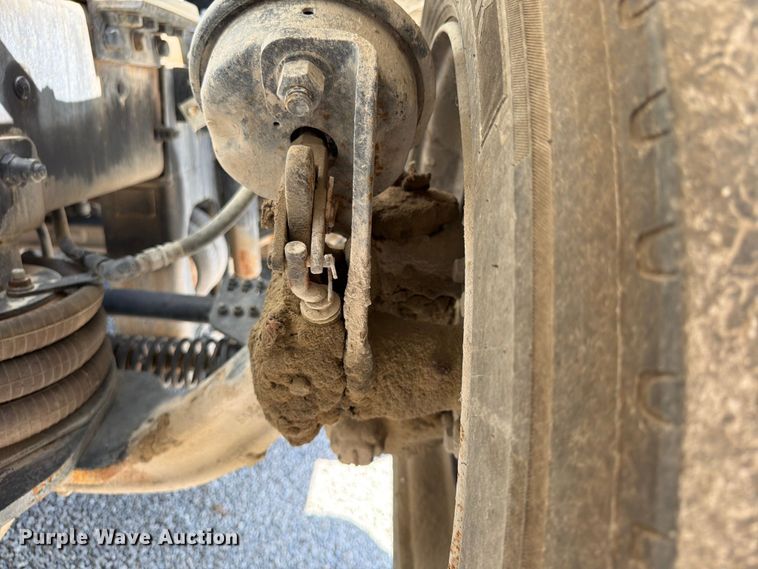 image for item DN6645 2006 Mack Granite CV713 ready mix truck