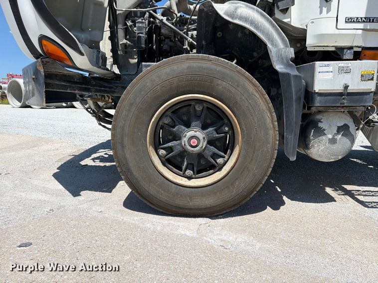image for item DN6645 2006 Mack Granite CV713 ready mix truck