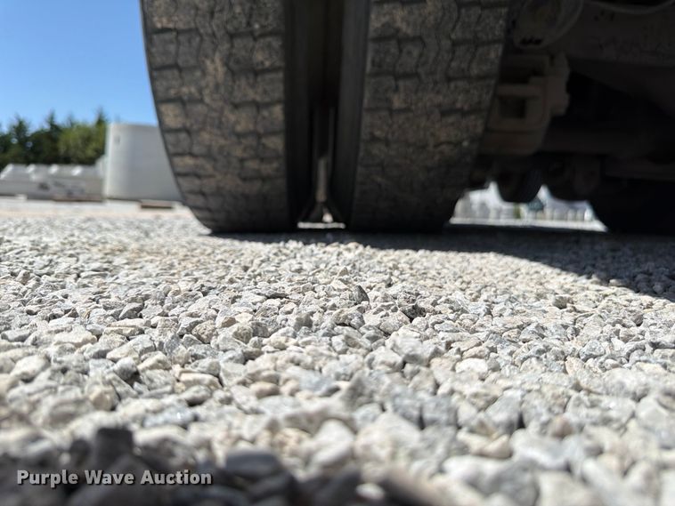 image for item DN6645 2006 Mack Granite CV713 ready mix truck