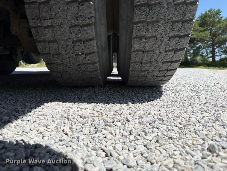 image for item DN6645 2006 Mack Granite CV713 ready mix truck