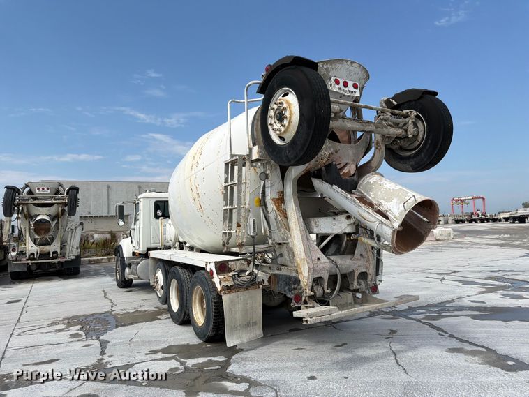 image for item DN6646 2004 Mack CV713 ready mix truck