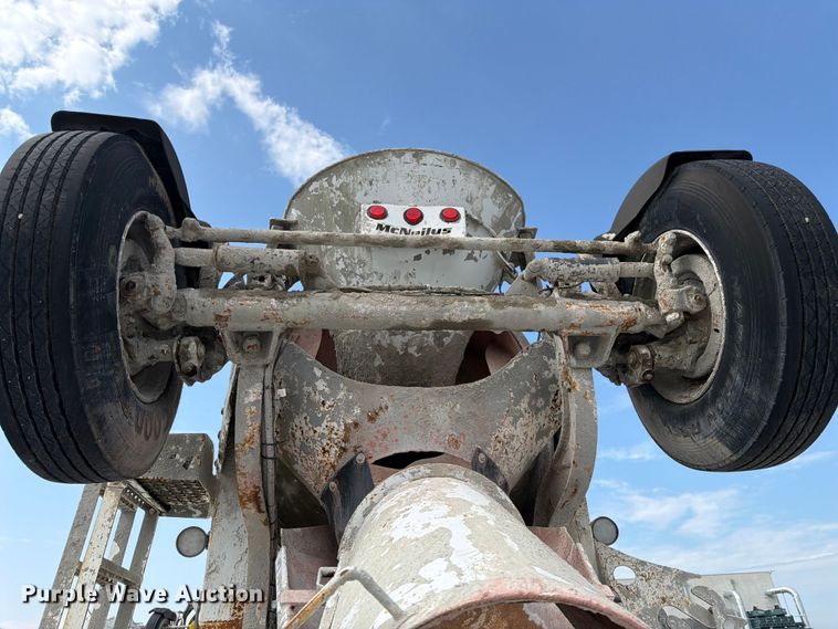 image for item DN6646 2004 Mack CV713 ready mix truck