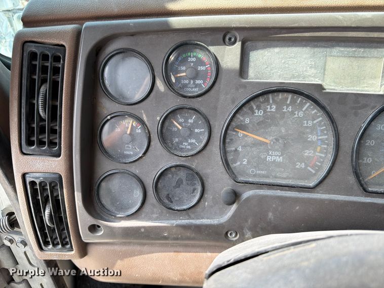 image for item DN6646 2004 Mack CV713 ready mix truck