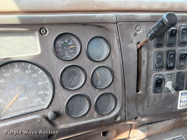image for item DN6646 2004 Mack CV713 ready mix truck