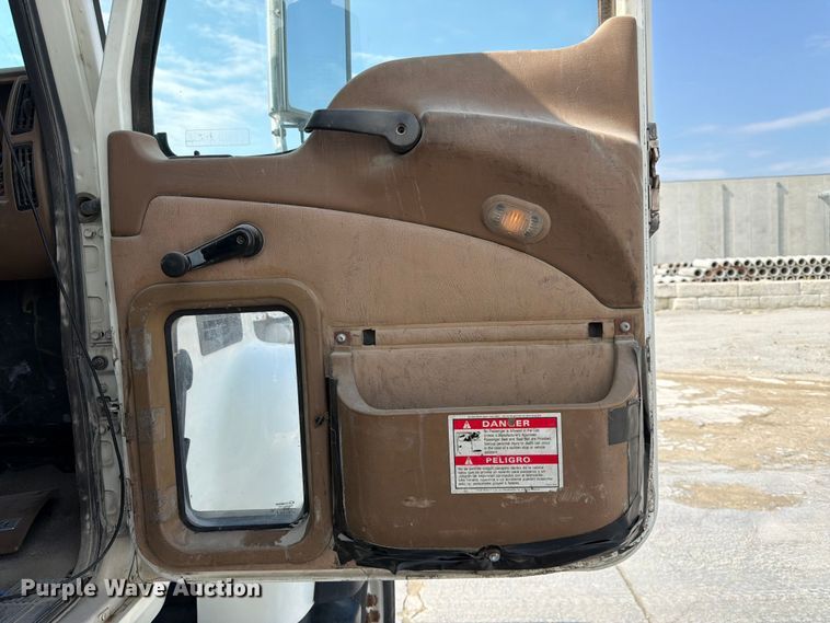 image for item DN6646 2004 Mack CV713 ready mix truck