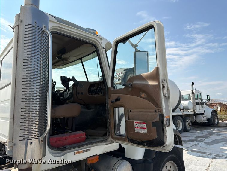 image for item DN6646 2004 Mack CV713 ready mix truck