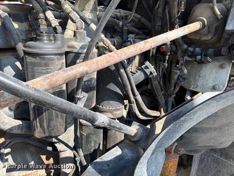image for item DN6646 2004 Mack CV713 ready mix truck