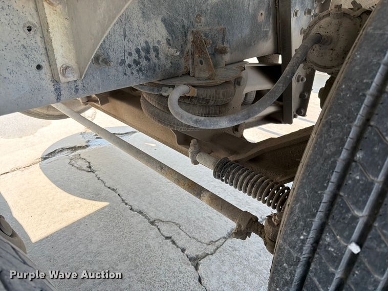 image for item DN6646 2004 Mack CV713 ready mix truck