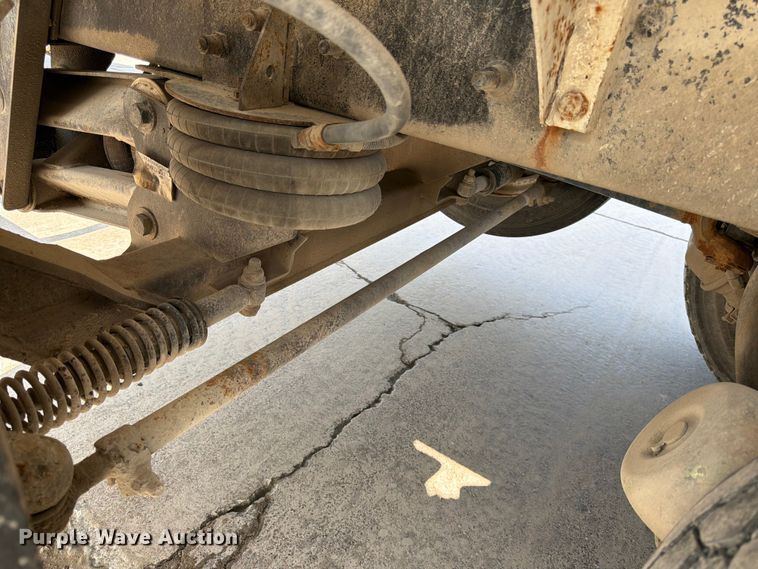 image for item DN6646 2004 Mack CV713 ready mix truck