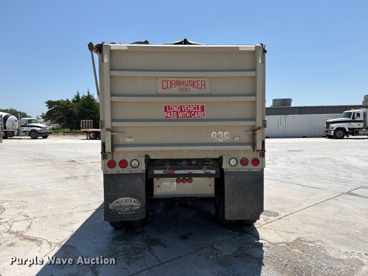 image for item DN6647 2013 Cornhusker 800 800R-8212-844 end dump pup trailer