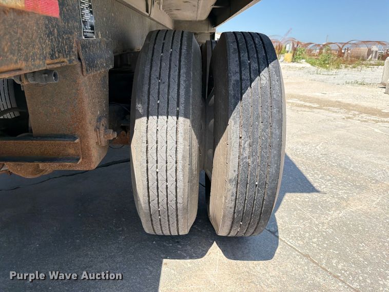image for item DN6647 2013 Cornhusker 800 800R-8212-844 end dump pup trailer