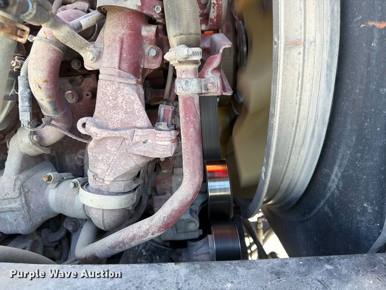image for item DN6648 2016 Mack Pinnacle CHU613 dump truck