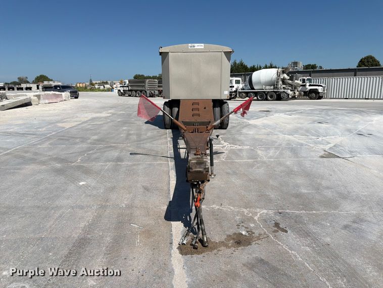 image for item DN6649 2016 Cornhusker 800 end dump pup trailer