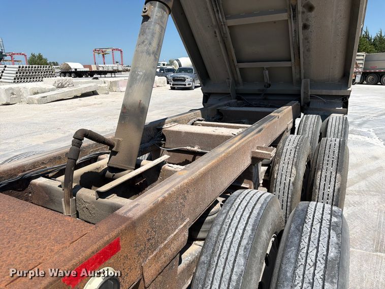 image for item DN6649 2016 Cornhusker 800 end dump pup trailer