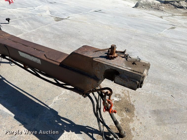 image for item DN6649 2016 Cornhusker 800 end dump pup trailer