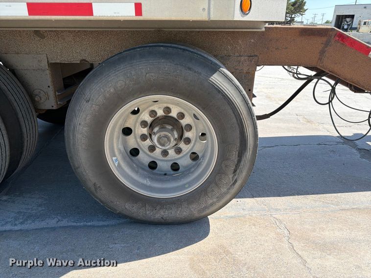 image for item DN6649 2016 Cornhusker 800 end dump pup trailer
