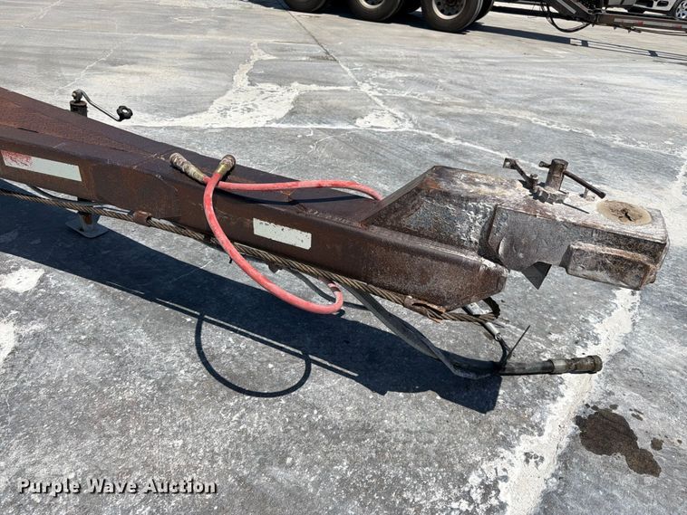 image for item DN6650 2012 Cornhusker 800 end dump pup trailer