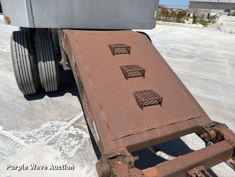 image for item DN6650 2012 Cornhusker 800 end dump pup trailer