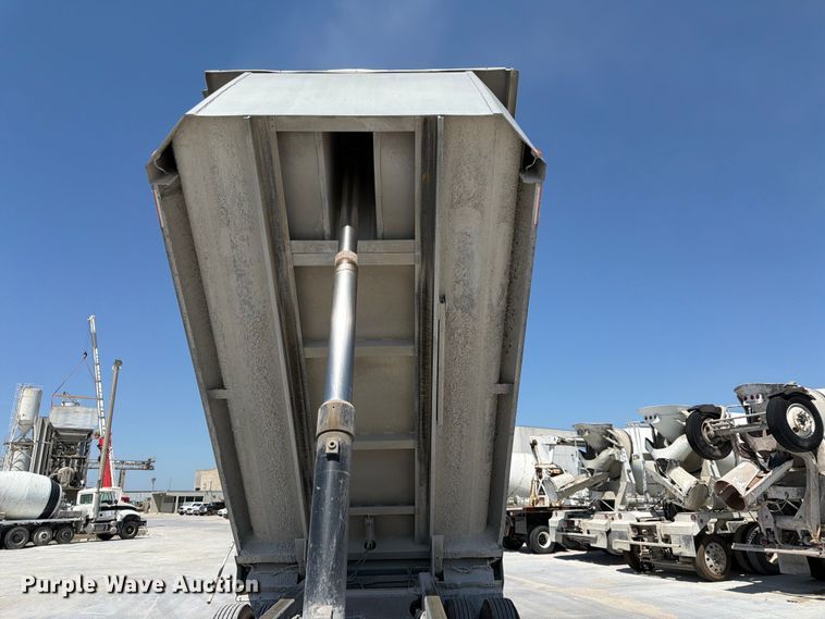 image for item DN6650 2012 Cornhusker 800 end dump pup trailer