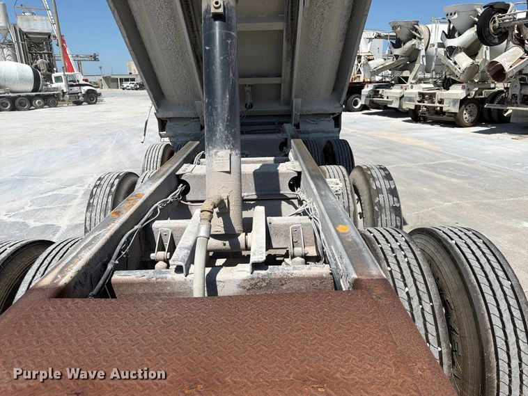 image for item DN6650 2012 Cornhusker 800 end dump pup trailer