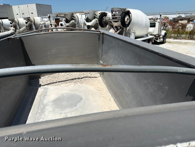 image for item DN6650 2012 Cornhusker 800 end dump pup trailer