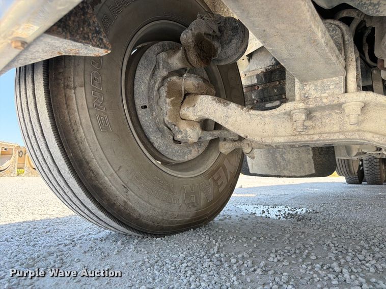 image for item DN6651 2012 Mack Pinnacle CHU613 dump truck