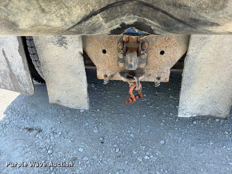 image for item DN6653 2013 Mack CHU613 dump truck