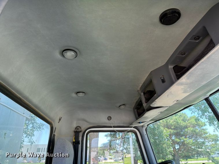 image for item DN6653 2013 Mack CHU613 dump truck