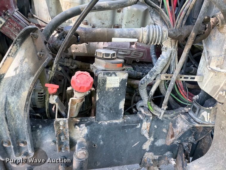 image for item DN6653 2013 Mack CHU613 dump truck