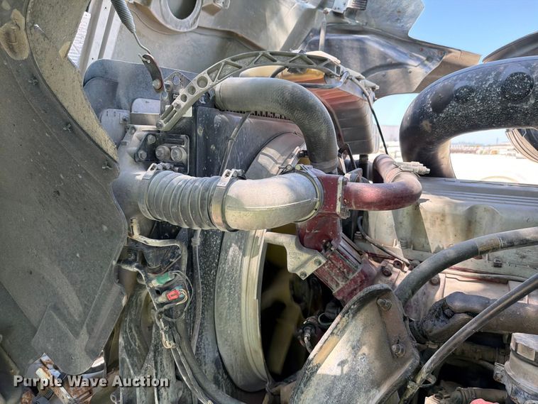 image for item DN6653 2013 Mack CHU613 dump truck