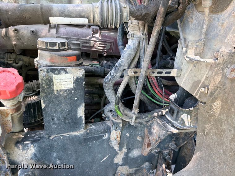 image for item DN6653 2013 Mack CHU613 dump truck
