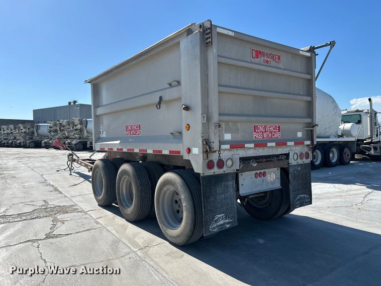 image for item DN6656 2009 Cornhusker 800 end dump pup trailer