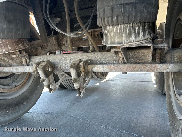 image for item DN6656 2009 Cornhusker 800 end dump pup trailer
