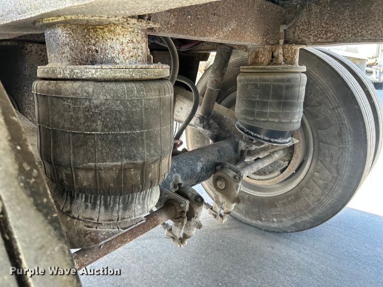 image for item DN6656 2009 Cornhusker 800 end dump pup trailer