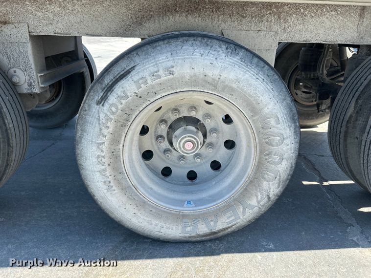 image for item DN6656 2009 Cornhusker 800 end dump pup trailer