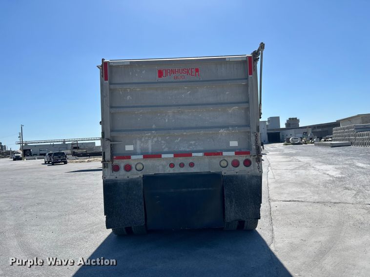 image for item DN6657 2009 Mack Pinnacle CHU613 dump truck