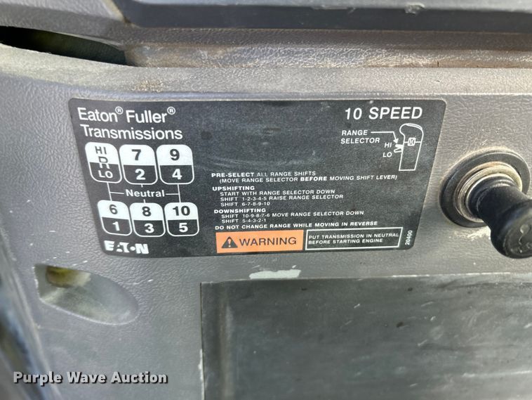 image for item DN6657 2009 Mack Pinnacle CHU613 dump truck